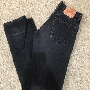 Levi straight leg jeans , size 28. Bought from a local vintage